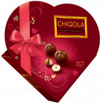 ЦУКЕРКИ "CHIQOLA HAZELNUT RED HEART"